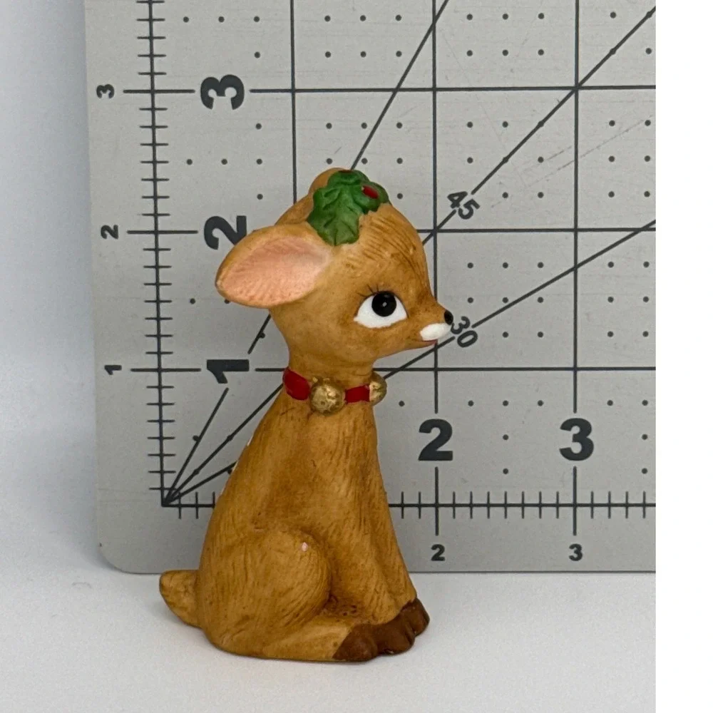 Vintage Lefton Ceramic Reindeer Figurine Christmas Holly Berry Deer‎ Doe